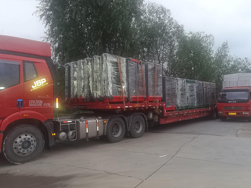 吉林通化路名牌燈箱100臺，第八車發(fā)貨！